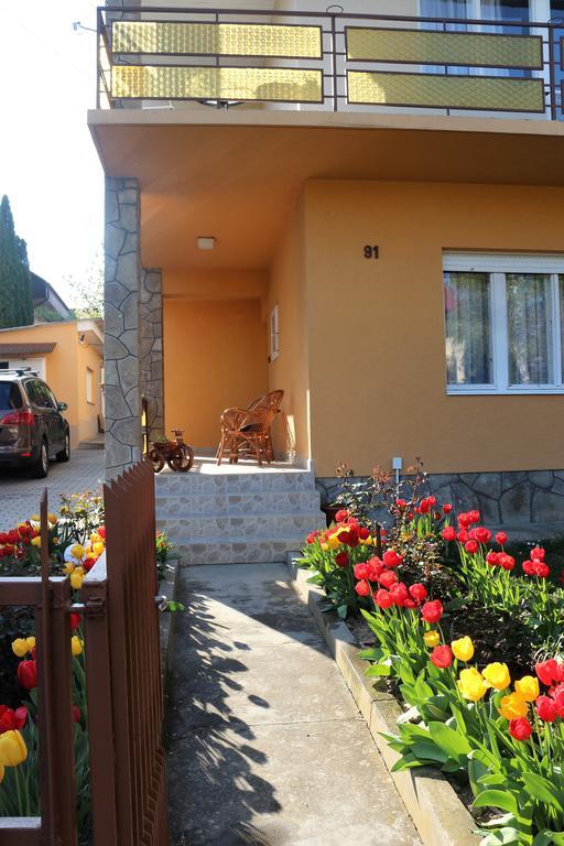 Altan Apartments Hévíz Exteriör bild